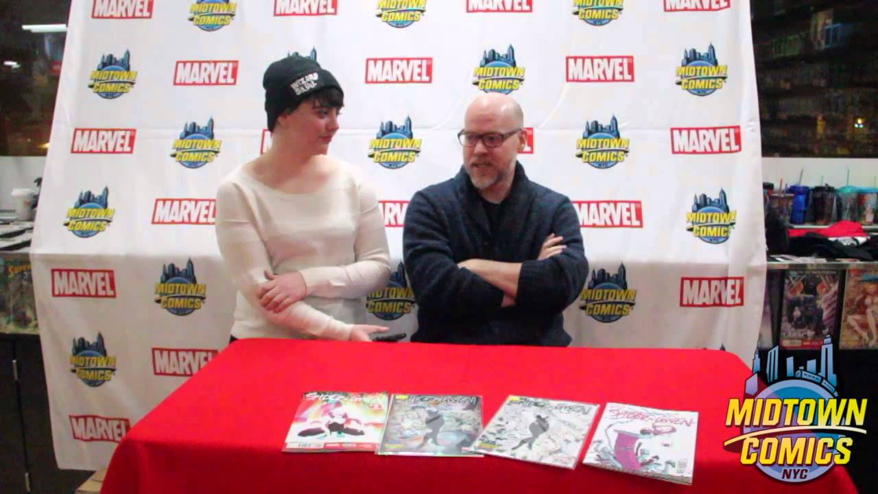 Jason Latour Signing Spider-Gwen #1 at Midtown Comics!