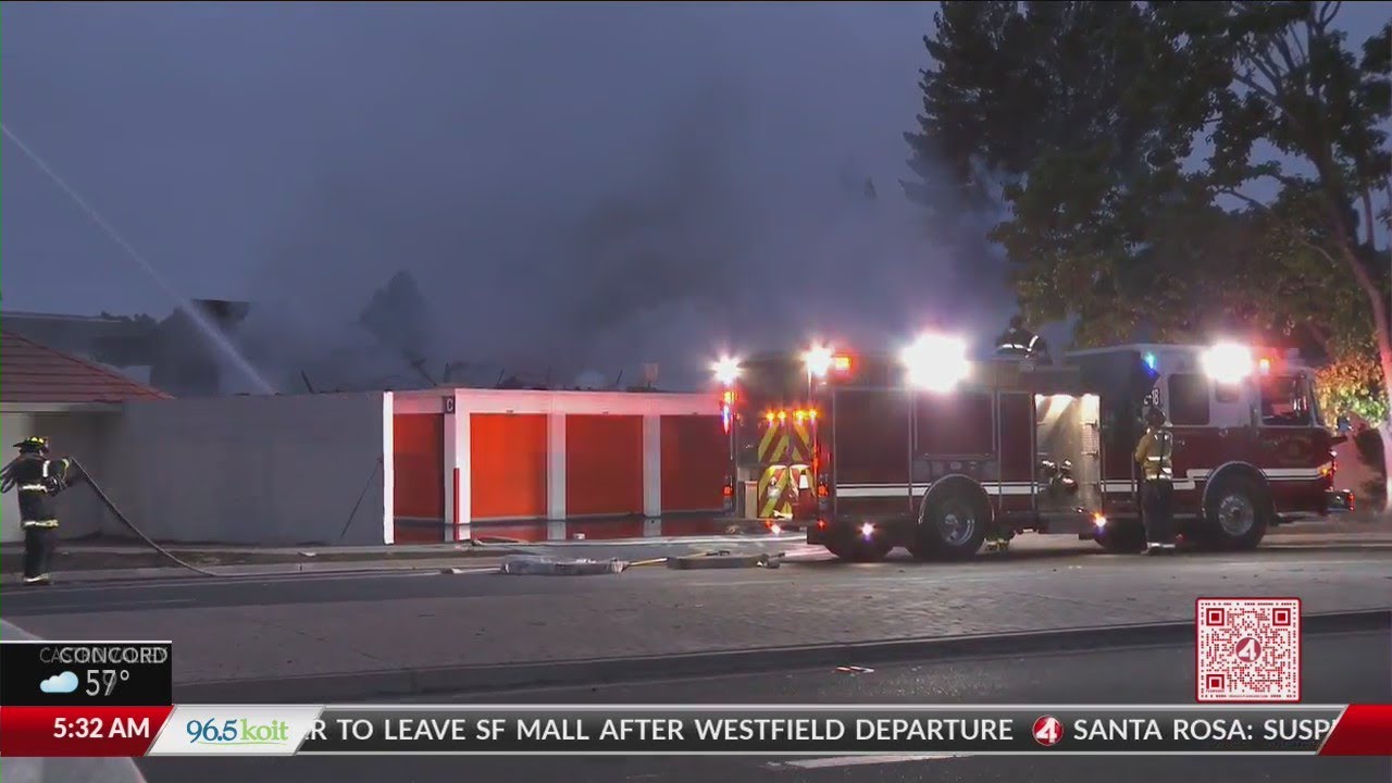 Firefighters continue to battle San Jose storage facility fire - YouTube