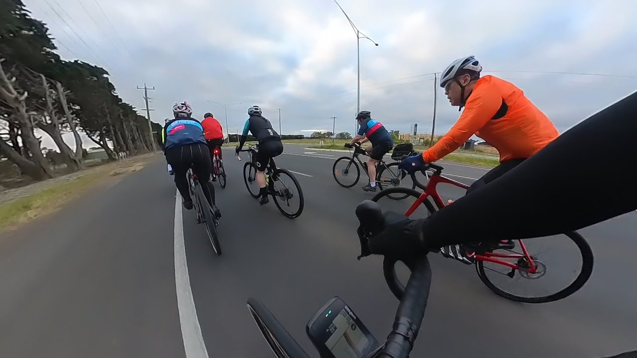 Cycling in Australia 32 km ride from Geelong to Queenscliff in