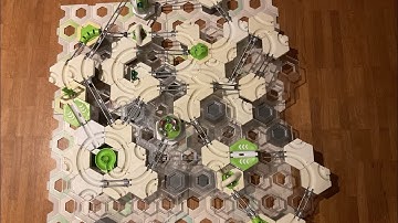 The winding GraviTrax track with lots of action (53)