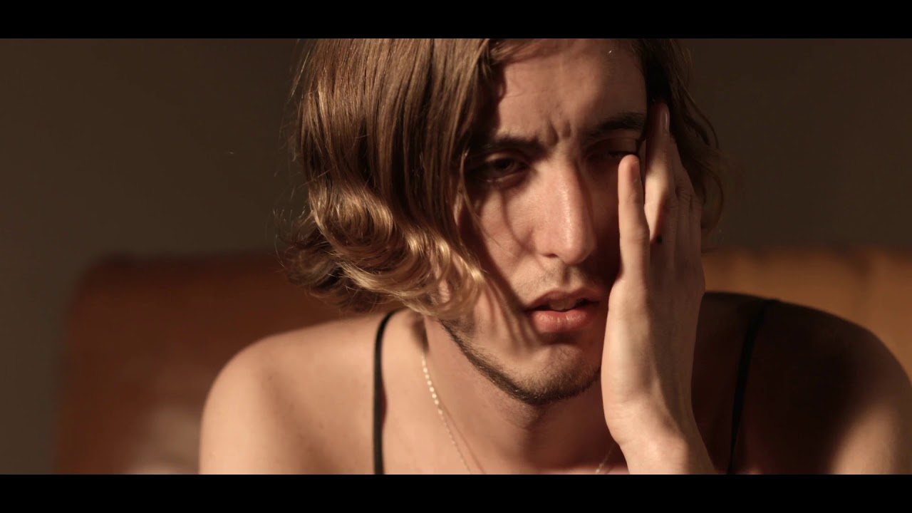 Remake d'un passage du film " Last Days " de Gus Van Sant.