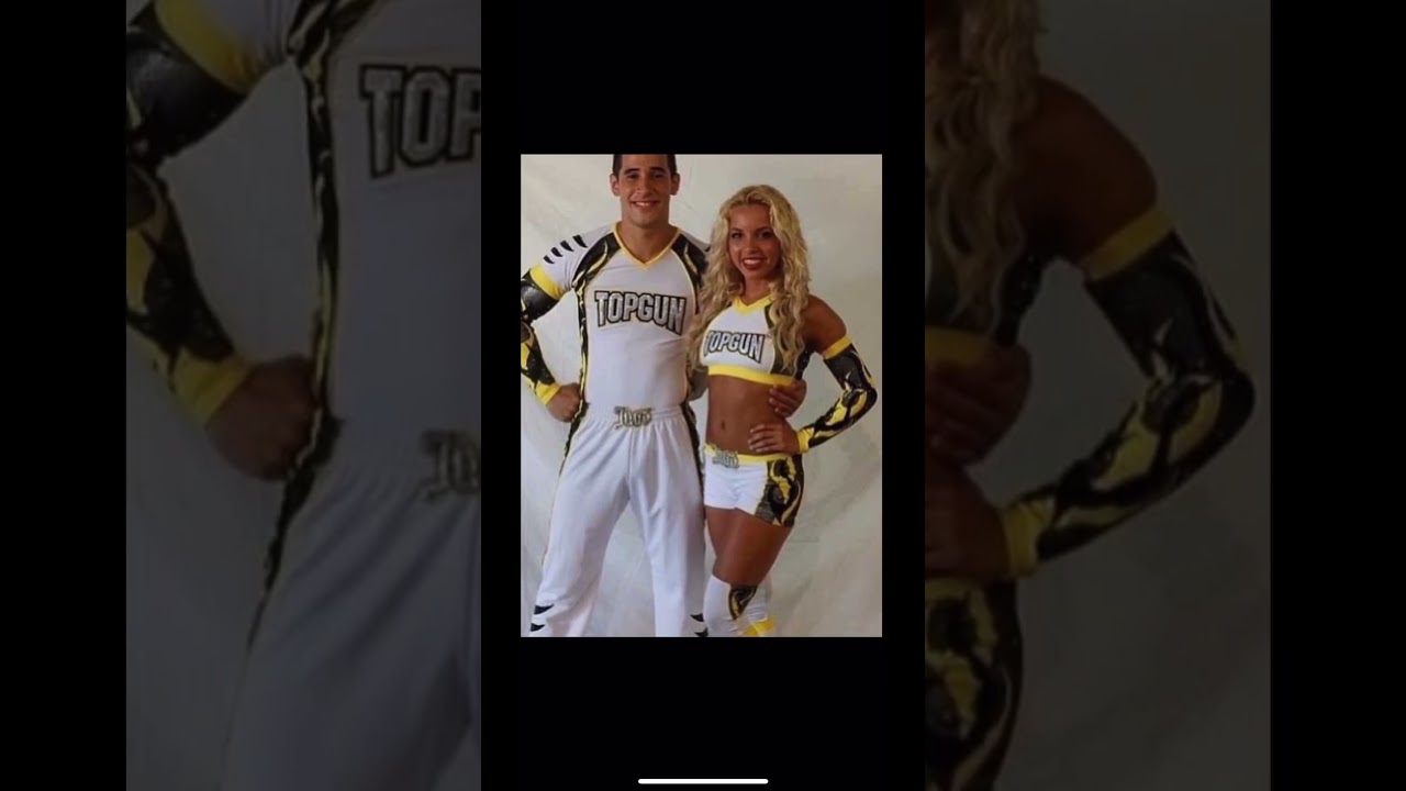 My fav cheer uniforms pt 2!! 💕🤗⚡️😁🎀✌️ 