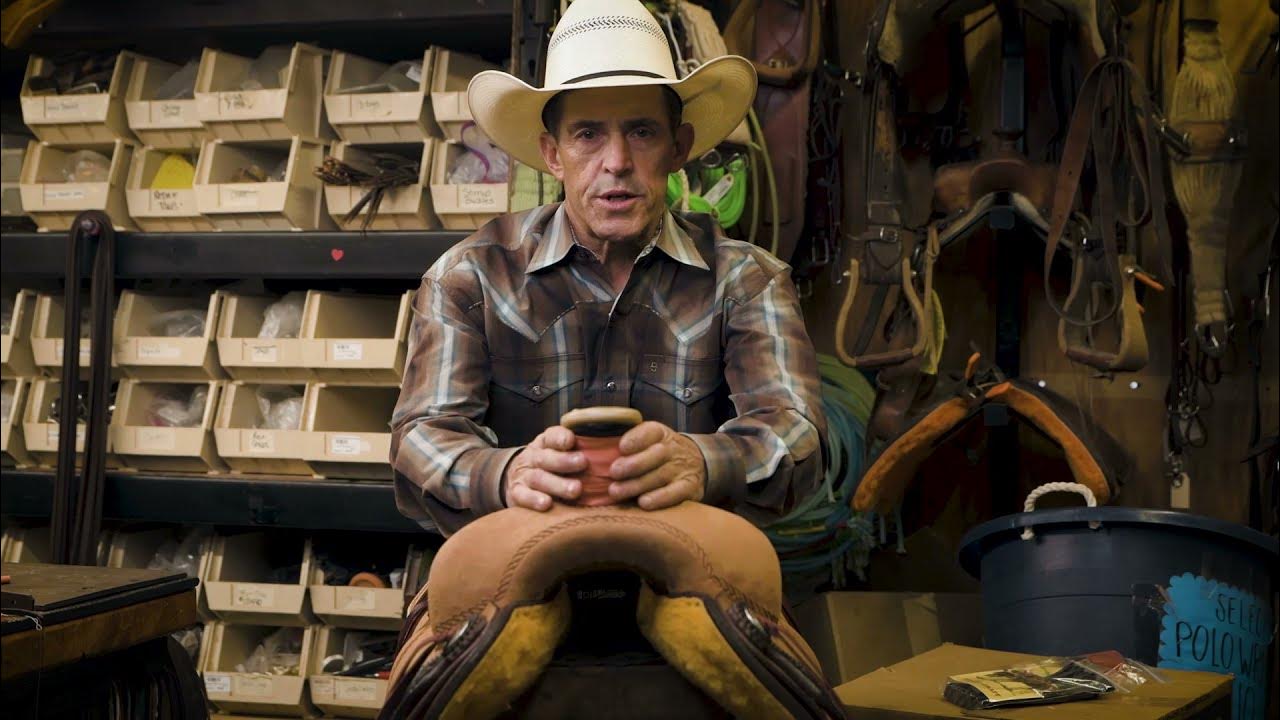 How to wrap your saddle horn YouTube