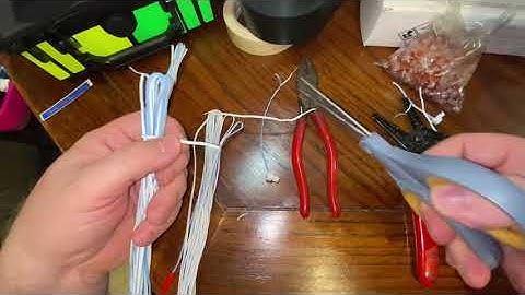 IGNITE fireworks firing system Splicing 3 Quick Plugged wires together to use on 1 cue.