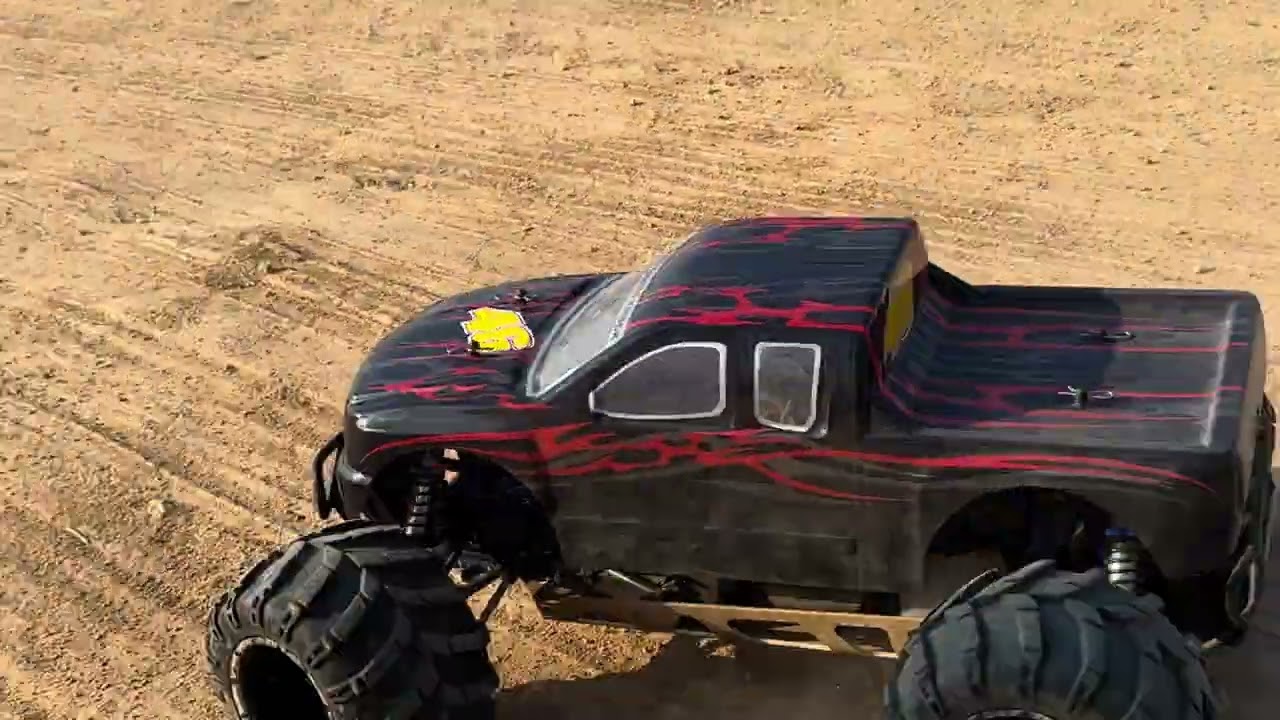 New exhaust pipe for a 32cc 11000rpm RC car. 