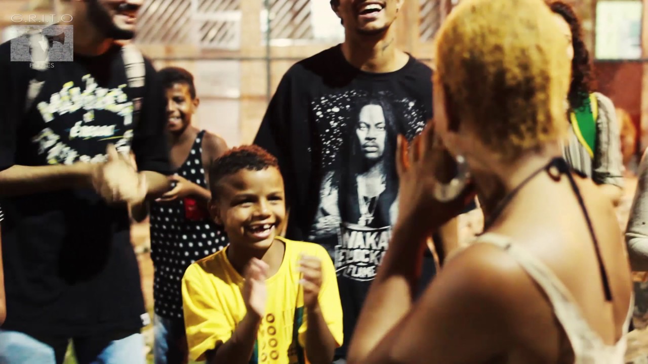 SENTE O CLIMA DA BATALHA DE POESIA SLAM GRITO FILMES NA FAVELA DO ARARÁ