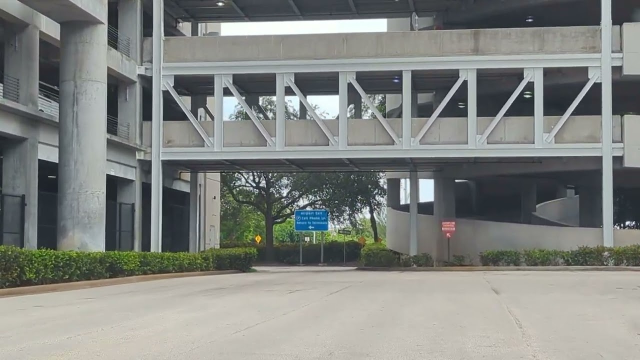 How To Get To The Cell Phone Waiting Lot at Ft. Lauderdale Hollywood International Airport