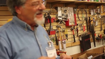 Jon Siegel Demonstrates Basic Spindle Turning Techniques