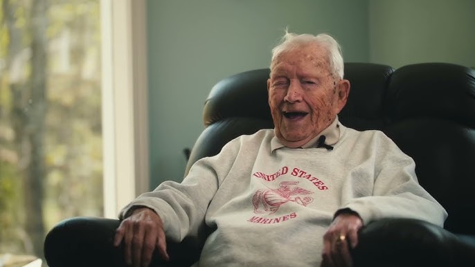 Interview with WW2 Marine Veteran and Iwo Jima Survivor, Roy Earle - YouTube