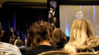 Peter Facinelli talking about reading Twilight before his audition.