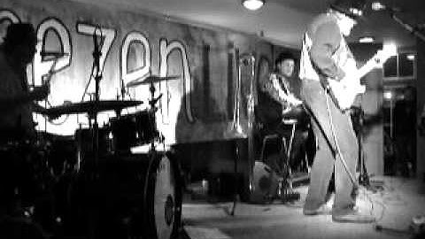 Bennie Jolink & Friends- Key To The Highway @  Heezen Live