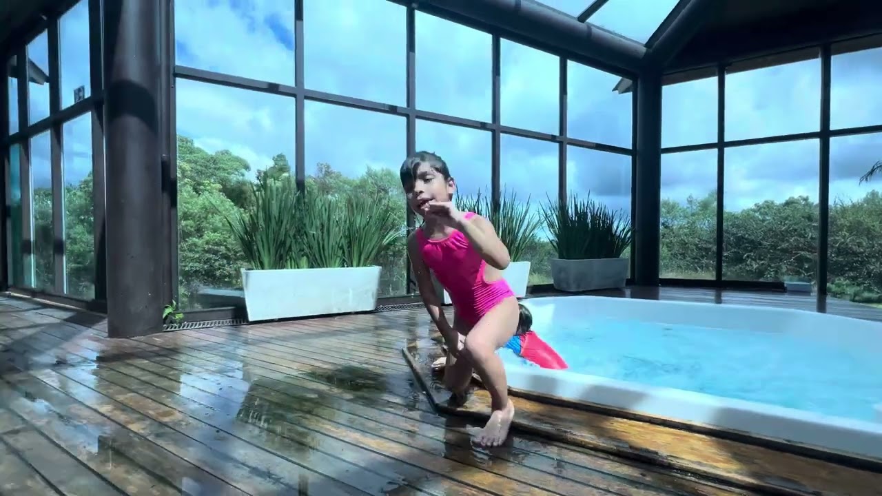 Lilica game na piscina