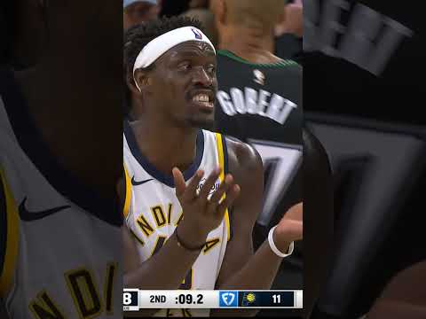 Pascal Siakam Banks it in, Steals it & Gets One to Go before the Half for the Lead 🙌