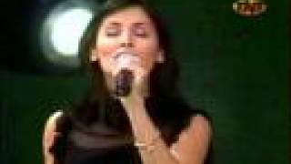 Natalie Imbruglia - Torn (Live) chords