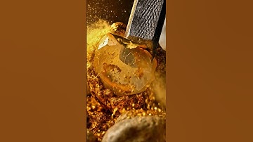 ASMR gold — extracting gold stuck to chalcedony rock using a chisel.