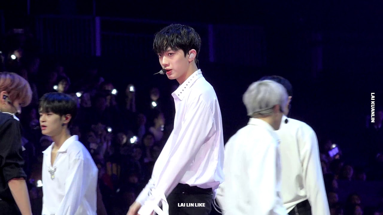 181214 MAMA in HK 라이관린 봄바람 직캠 4K