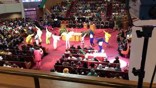 Vashawn Mitchell - He Got Up | Homecoming Dance @ Trinity United Church Of Christ