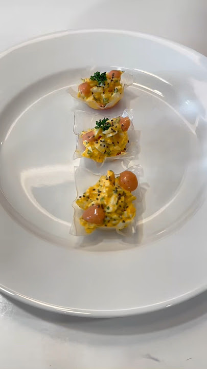 Rice paper cake with mimosa eggs #tanisa #grill #sauce #mayonnaise #ricepaper #crispy