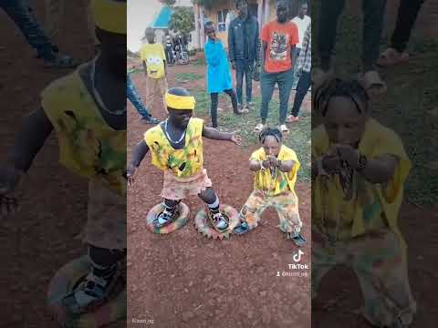 Alikiba Huku Ft Tommy Flavor