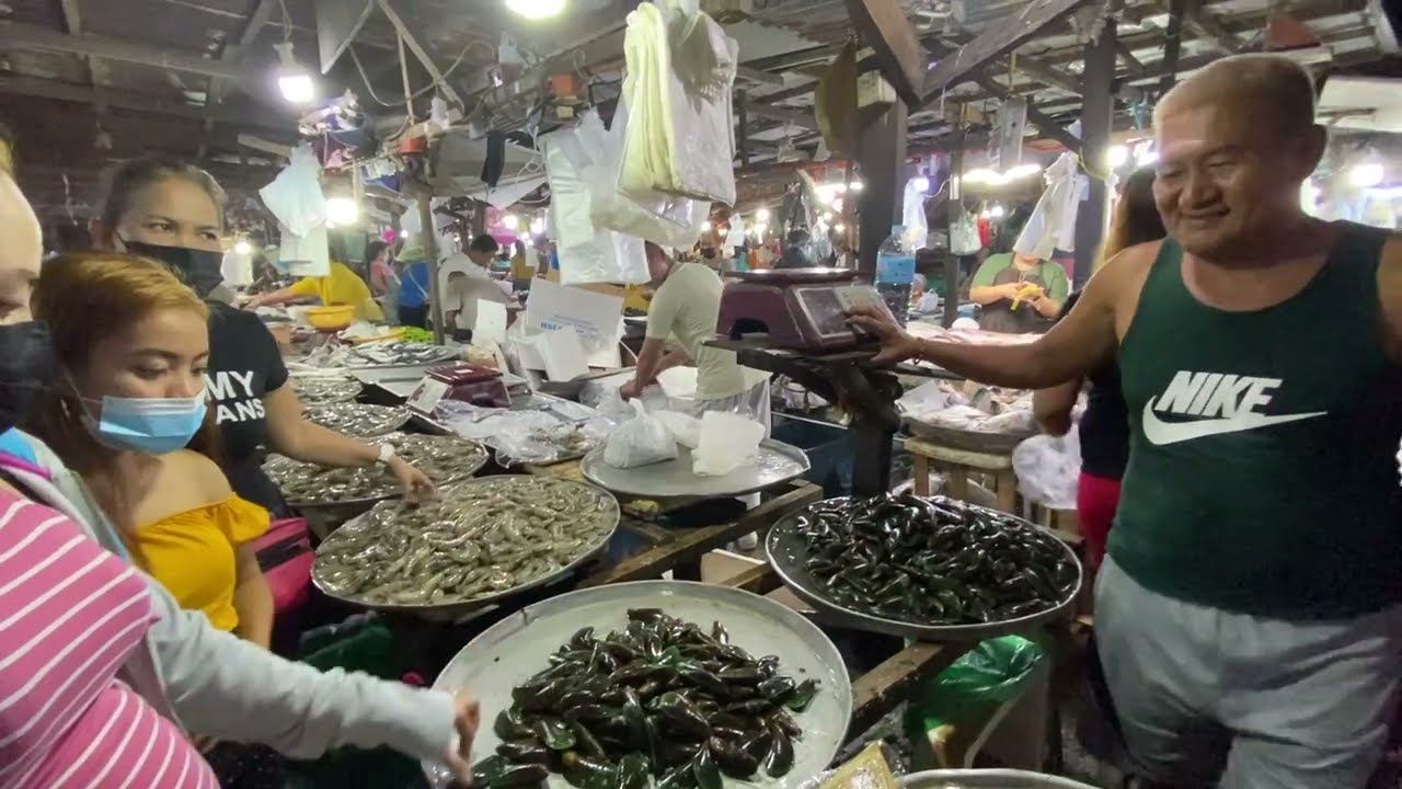 Pampang public market Angeles city/3am get a fresh fish and meat,sea food