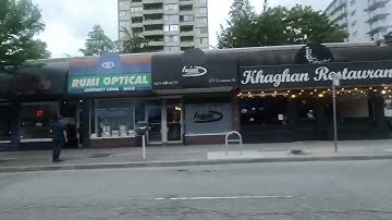 Loading Hobie Lynx on the roof rack. It’s that easy.