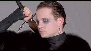 Lavina - Kraj Mene English Version