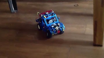 Raspberry Pi controlled Lego car v1.0