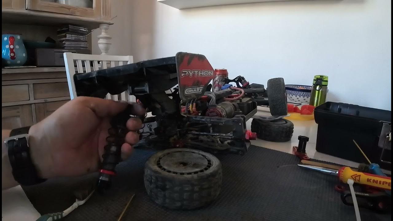 Corally Python Stoßdämpfer reparieren Teil 1 - YouTube