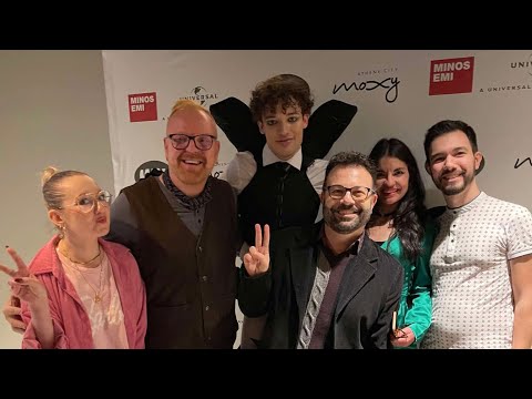 Το INFE Greece στην απονομή πλατινένιου δίσκου από τη Minos EMI στο νικητή της Eurovision Nemo