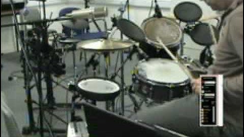 Drum synth + Acoustic drums + MAX/MSP 1st try By Dalgas C. Klein