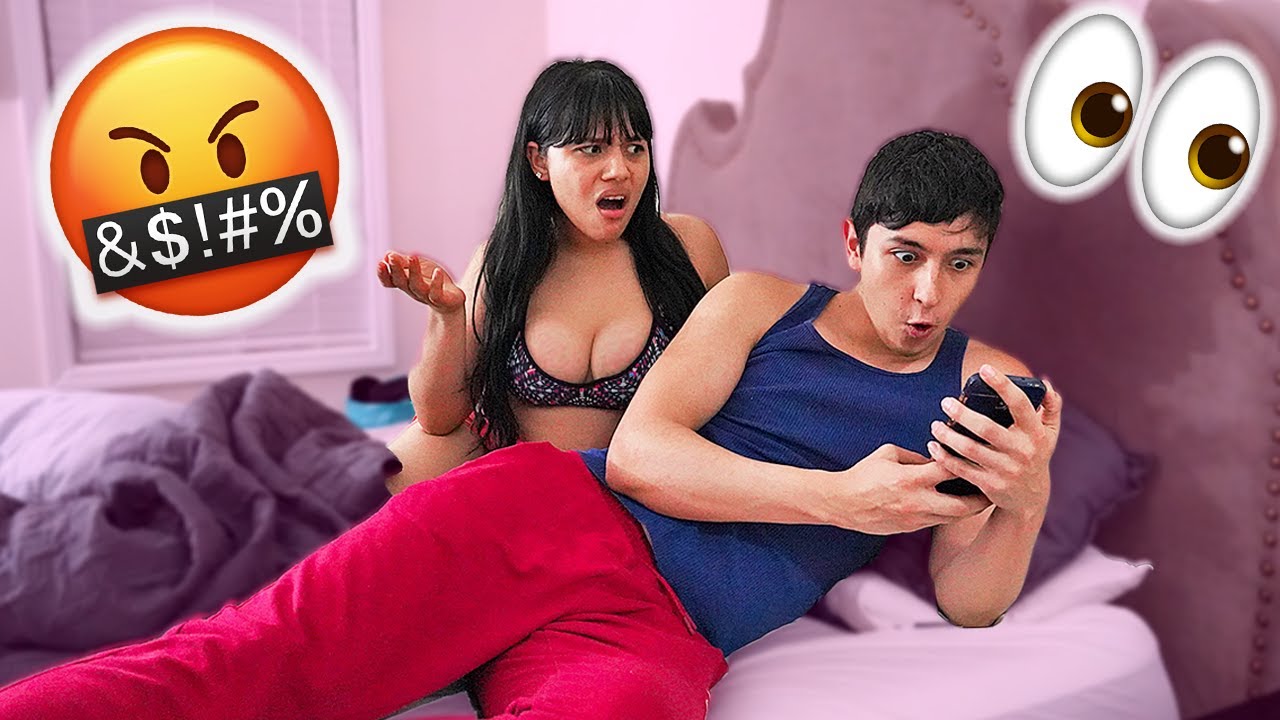 prank on girlfriend, girlfriend catches me on a dating app, dating app pran...