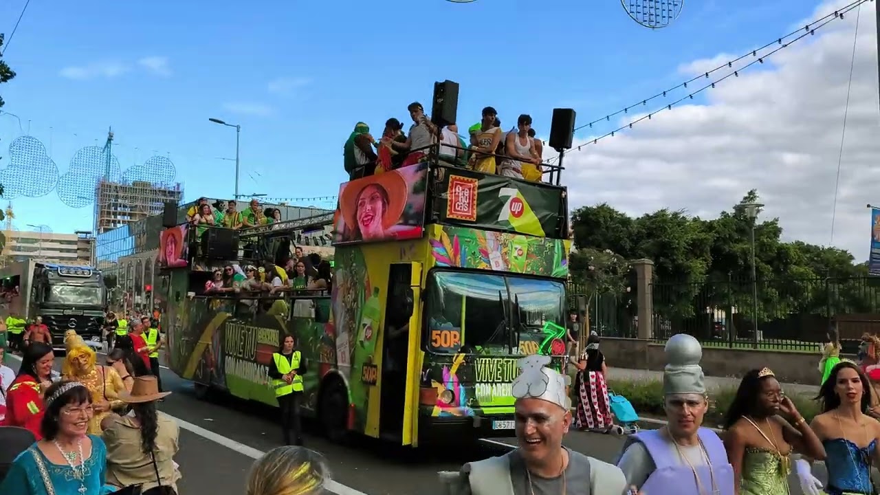Desfile de Carnaval en Las Palmas 2025 