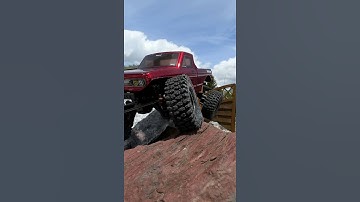 Redcat Ascent 18, mod stage 2.0 on rocks, check out the details in the description #redcat  #ascent