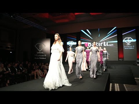 Patırtı.com fashionTV Türkiye Moda Ödülleri  Defilesi ' Özge Ulusoy '