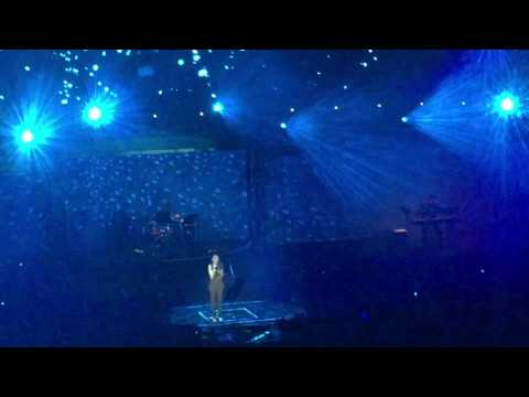 戴佩妮 - 你要的愛 - Rock On! 2017 新加坡, 31.12.2016