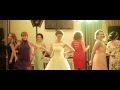 Танец с друзьями на свадьбе