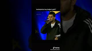 Kekeleyen Adam Reple Canlandı