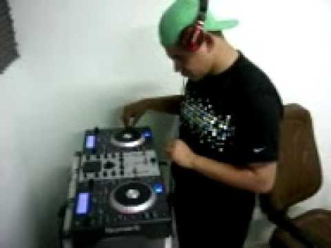 DJ Beto Rodrigues no Batidão 87.3gp - YouTube