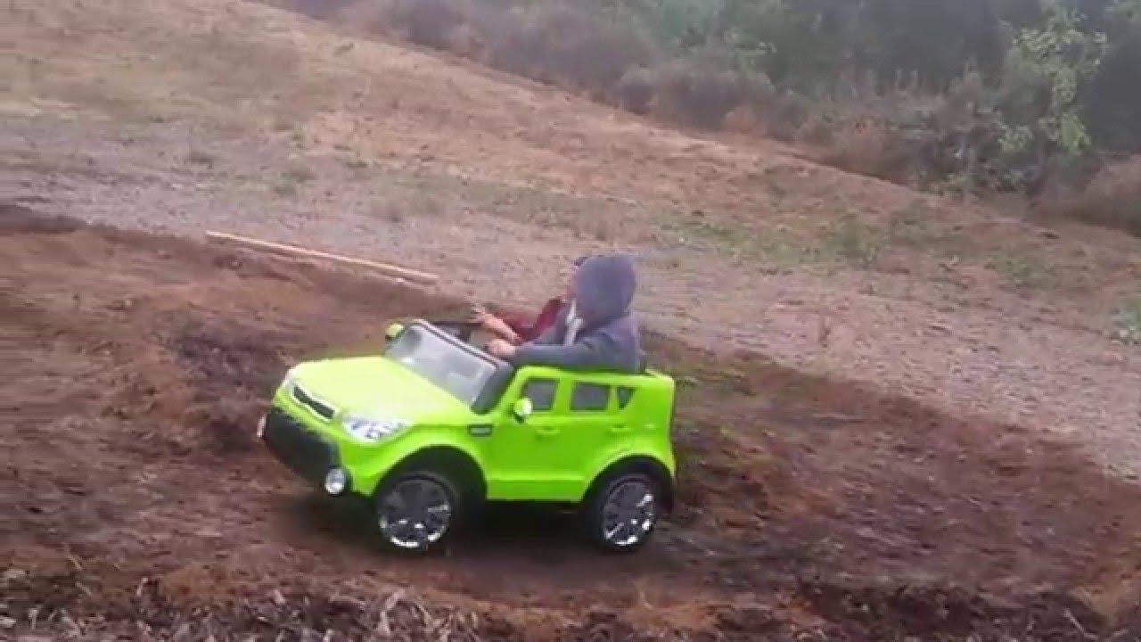 Richie's Lab Crew - Fun Day building custom power wheels ride on car  dirt track