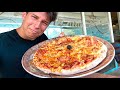 La peggior pizza che abbia mai mangiato - Daily Vlog #257