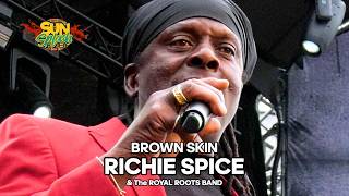 THIS PERFORMANCE WAS 🔥! Richie Spice – Brown Skin LIVE