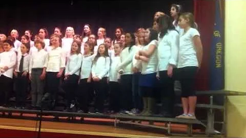 Mira singing "Let it snow", 2014