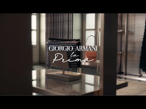 Vidéo: Défilé Armani à L'aéroport De Milan
