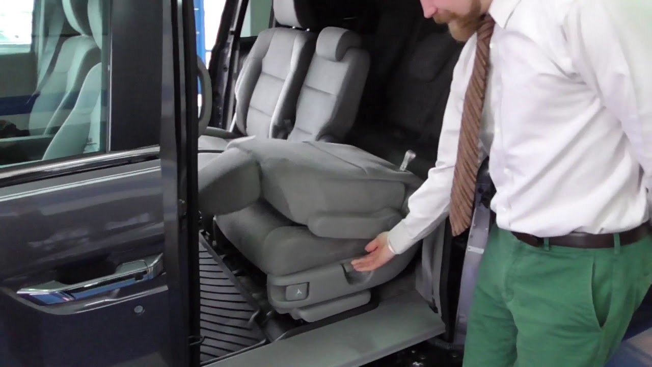 2016 Honda Odyssey Seat Removal - YouTube