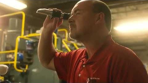 Checking Protein Glue Solids with a Refractometer | LD Davis Glues & Gelatins