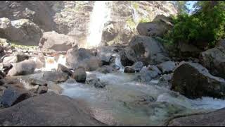 Rainbow Falls 360 degree video