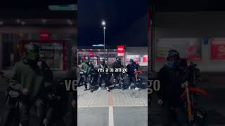 Diversión sobre dos ruedas 🏍️😎