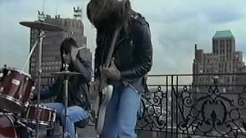 The Ramones - Spiderman (Video Clip)
