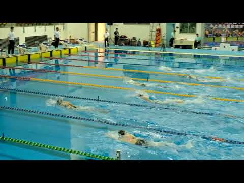 項次： 56 100M 穿蛙鞋帶假人決賽 組別： 國中女 水道4 顏柔禾、6 黃愛軒