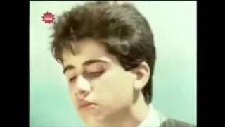 Küçük Emrah   Ayırdılar ikimizi (1986).wmv Resimi